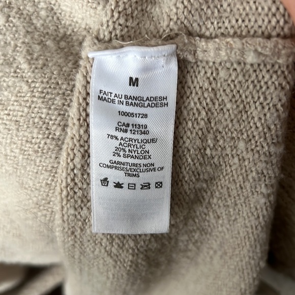 Dynamite Beige Turtleneck - Picture 4 of 5